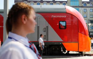 Между Москвой и Белгородом начал курсировать скоростной поезд "Ласточка"