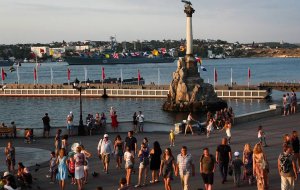 Опубликованы письма крымчан о жизни в России