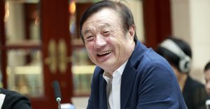 Глава Huawei призвал к «Великому походу» против США