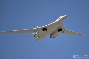 Два ракетоносца Ту-160 в ходе учений перебазировали на Чукотку