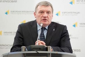 Украинского чиновника, требовавшего лишать гражданства страны тех, кто принял российское, поймали на взятке более чем в миллион долларов