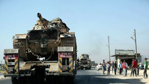 Сирийские ВВС нанесли удар по турецкому конвою в Идлибе, сообщили СМИ