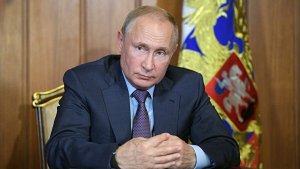 Путин призвал мотивировать медперсонал к качественному предоставлению услуг
