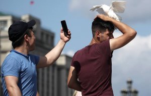 ВЦИОМ: большинство россиян не любит фотографироваться