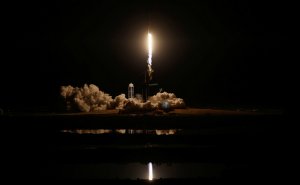 Решение о том, что российские космонавты будут летать на американских кораблях, уже принято