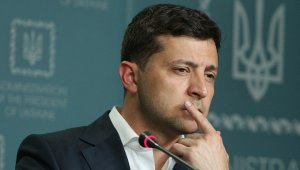 Кремль пригласит Зеленского на празднование 75-летия Победы в Москве (На данный момент участие в праздновании подтвердили 17 зарубежных лидеров)