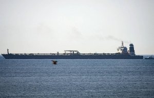 США ввели санкции против иранского танкера Adrian Darya 1