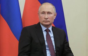 Путин раскритиковал Сбербанк за нежелание помочь пострадавшим от паводка жителям Сибири
