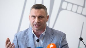 Правительство Украины передало Зеленскому представление об отставке Кличко