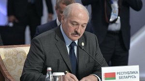 Лукашенко припомнил России аварию на ЧАЭС и попросил помочь с газом