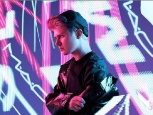 GQ назвал петербургского уличного художника Покраса Лампаса «Открытием года»