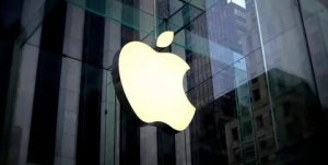 Аналитики Goldman Sachs изменили целевую цену на акции Apple, опустив ее в прогнозе на 26%, с $187 до $165.