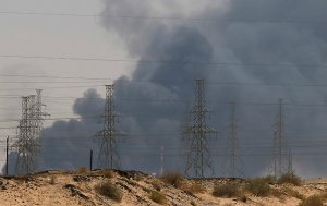 [к вопросу о падении цен] Саудовская Аравия на 50% сократила добычу нефти после взрывов на объектах Aramco