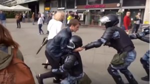[Мнение] В Госдуме увидели в попытках оправдать провокатора Устинова технологию по уничтожению РФ