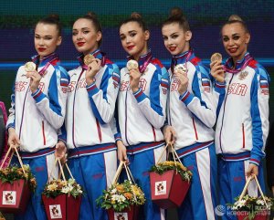 Сборная России по художественной гимнастике завоевала 8 из 9 золотых медалей на чемпионате мира в Баку