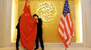 Трамп намерен исключить китайские компании из американских фондовых бирж