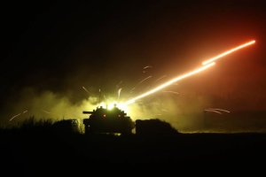 В Сирии впервые атакованы позиции американских военных.