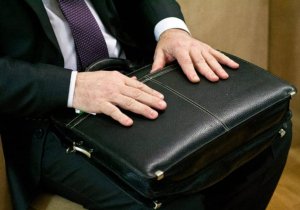 Выход платный: на сокращение чиновников в России за три года потратят 5 млрд