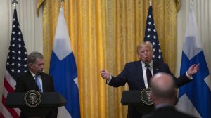 Трамп заявил, что решением вопросов Арктики должны заниматься только страны региона