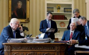 The Washington Post узнала о «раболепии» Трампа перед Путиным во время первого разговора
