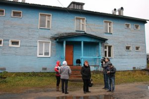 Активисты ОНФ в Коми призывают власти Сыктывкара помочь семьям, которые 16 лет мерзнут в муниципальном доме