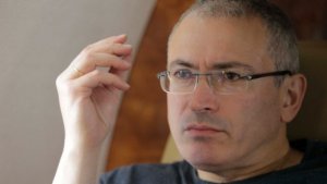 Ходорковский скупает коммунистов и превращает КПРФ в корпорацию для захвата власти в РФ.