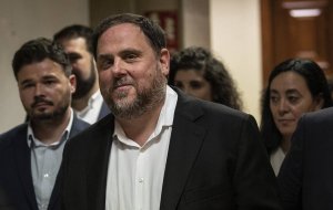 Лидеров каталонского сепаратистского движения приговорили к срокам до 13 лет тюрьмы