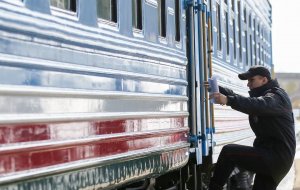 Источник: американских дипломатов сняли с поезда в Архангельской области  ( ...их подозревают в нарушении норм пребывания в России)