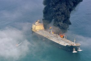 Иран знает, кто атаковал его танкер в Красном море