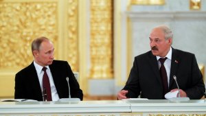 Лукашенко заявил о сложностях во взаимодействии по линии ВТС с Россией