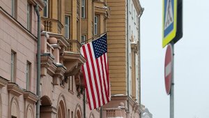 В посольстве США объяснили задержание своих сотрудников в Северодвинске ( шпионский роман)
