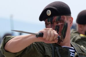 Военные манеры: морпехов подготовят к зарубежным экспедициям
