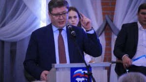 На саратовской конференции единоросс рассказал о планах развалить извне Россию на 27 государств