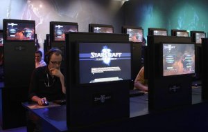 Искусственный интеллект Google обошел 99,8% игроков в Starcraft II