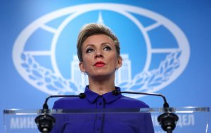 Захарова назвала недружественными демаршами запреты Эстонии для судов и самолетов России