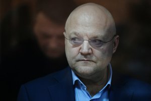 Генерал  А. Дрыманов в суде обвинил следователей ФСБ в распитии коньяка во время обыска