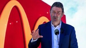 McDonald's уволил гендиректора из-за романа с подчиненной