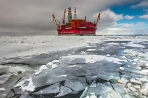 Арктический план призван спасти нефтяную империю России