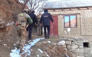 В Дагестане задержали собравших 10 млн руб. «финансистов» ИГ