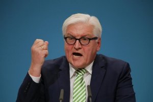 Германия потребовала от США уважения