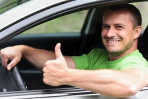 Аккуратная езда: россиянам дадут заработать на дорогах Власти назвали сроки запуска системы поощрения аккуратных водителей