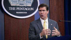 Глава Пентагона по-русски ответил на вопрос об импичменте Трампа