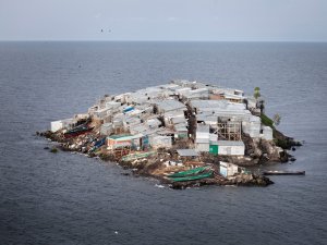 Самый густонаселенный остров на самом большом озере Африки