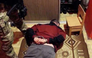Готовили госпереворот: кого задержали сотрудники ФСБ   (ФСБ задержала готовивших госпереворот в России боевиков)