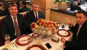 В Карелии всё лучше и лучше живется слугам народа.