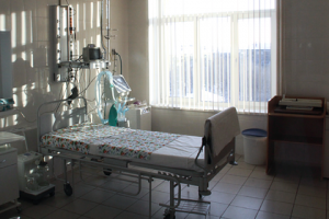 Отец умершей после увольнения врача девочки рассказал о бездействии Минздрава