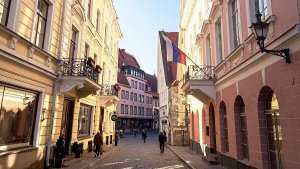 Эстония стирает Россию с карты мира. Как это у нее получается