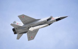 Источники: испытания гиперзвуковой ракеты "Кинжал" впервые провели в Арктике  (Пуск ракеты был выполнен по наземной цели, находившейся на полигоне Пембой)