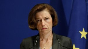 Во Франции призвали США прекратить навязывать вооружения членам НАТО