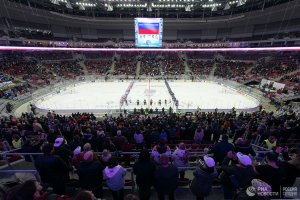Источник в IIHF: отозвать ЧМ по хоккею невозможно, турниры пройдут в России